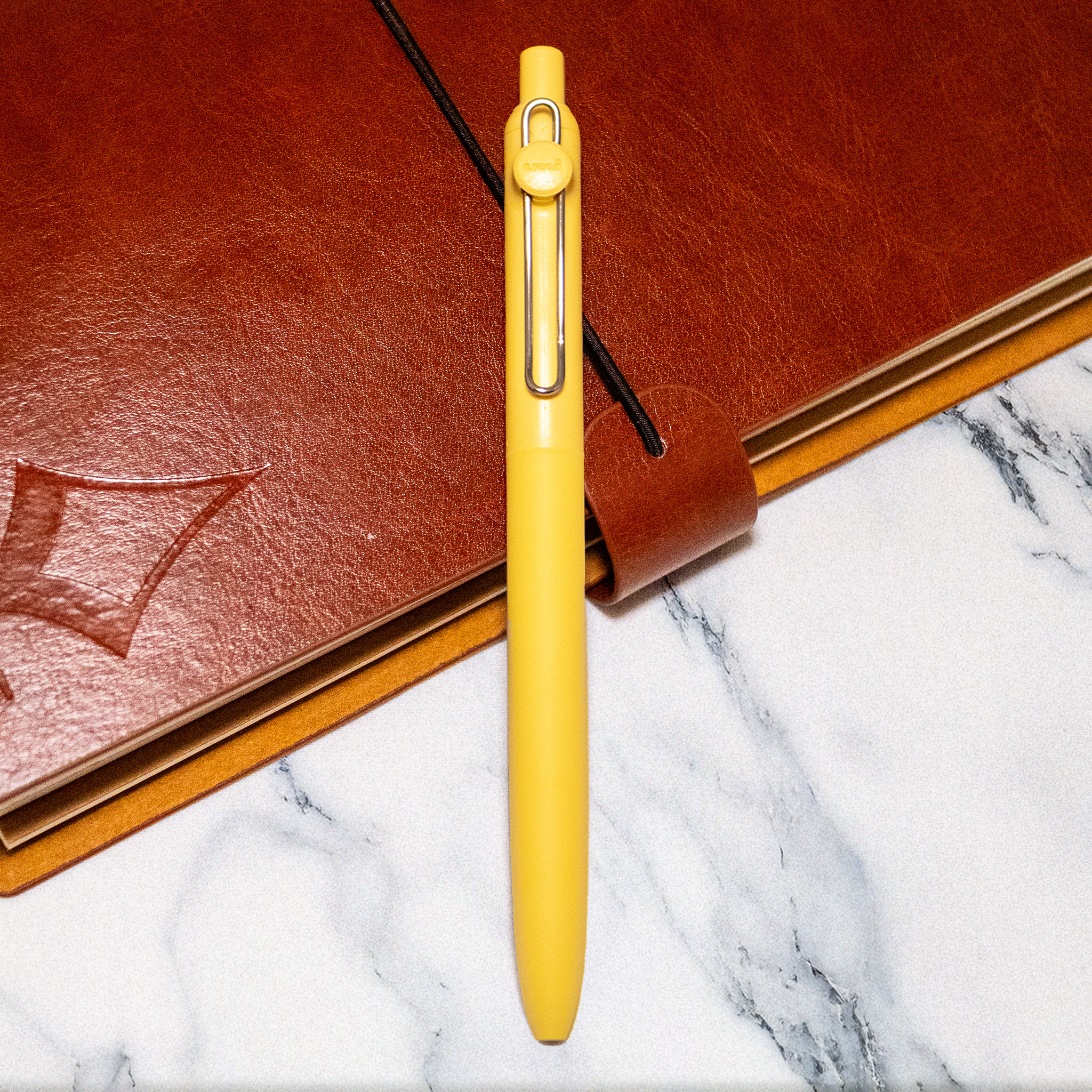 Uniball Zento Series Gel Pen (Black Ink)