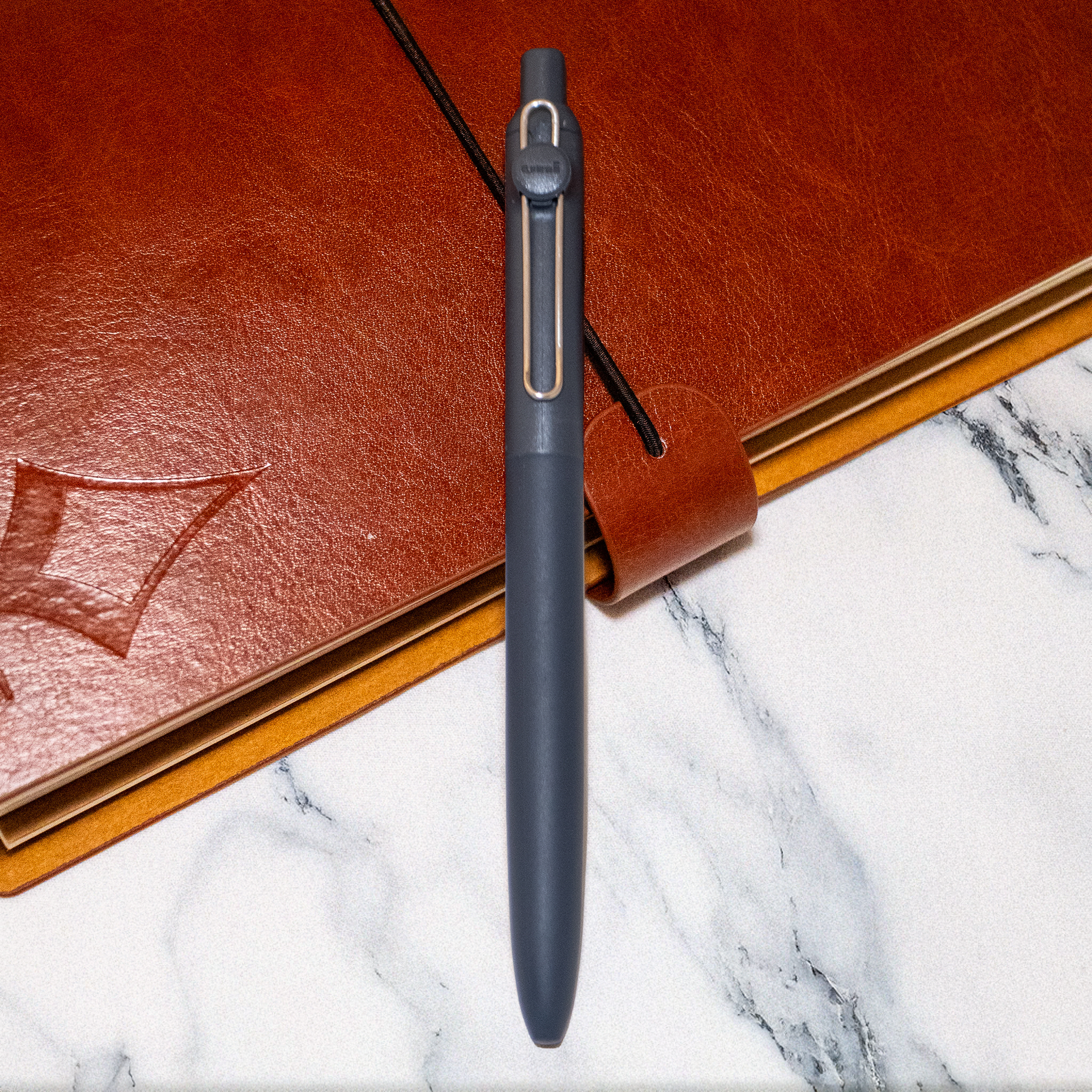 Uniball Zento Series Gel Pen (Black Ink)