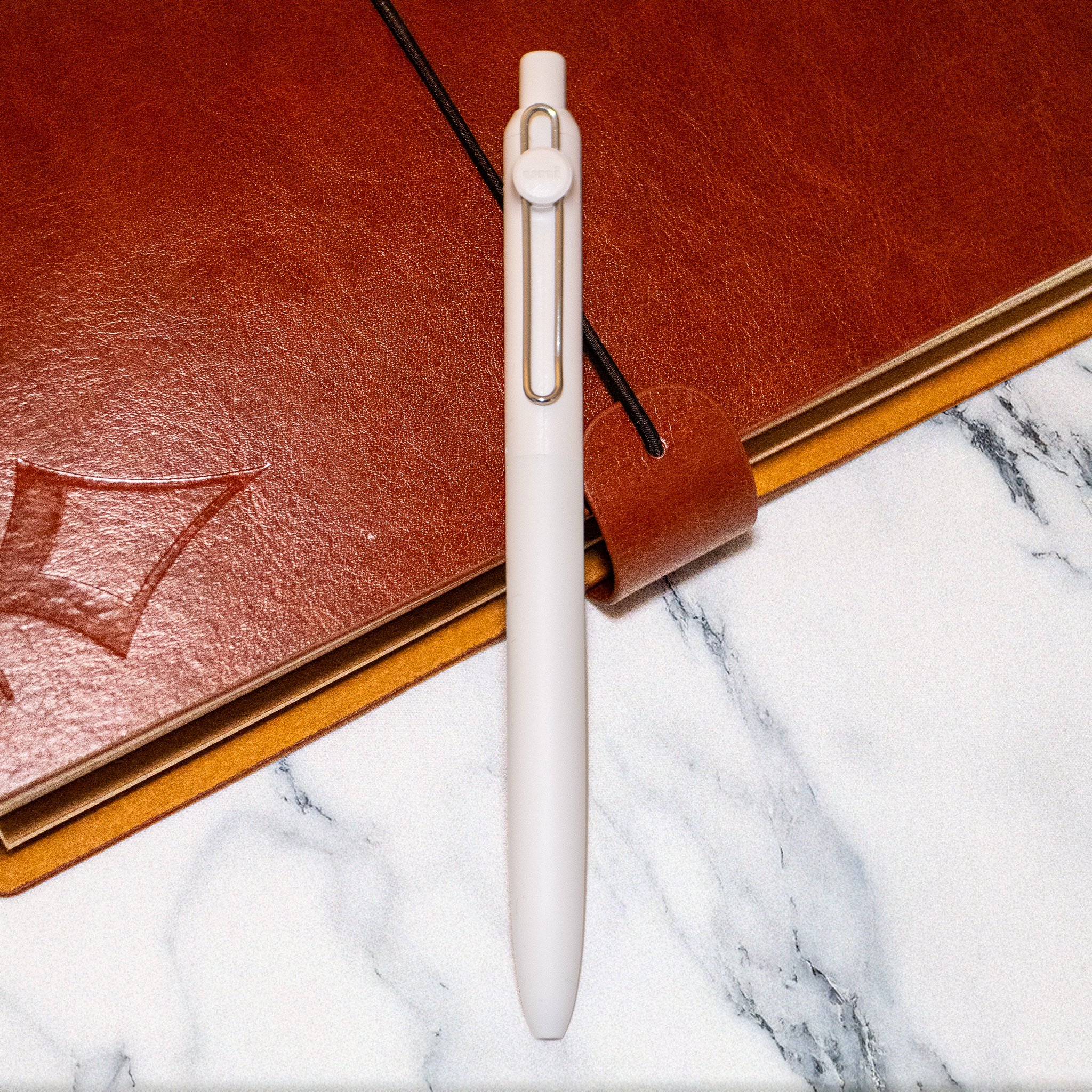 Uniball Zento Series Gel Pen (Black Ink)